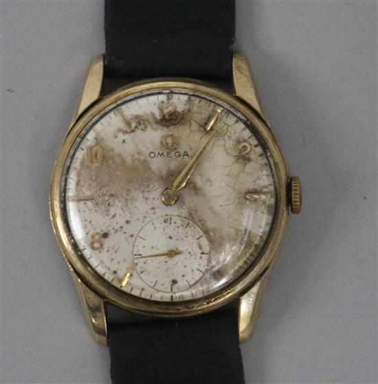 A gentlemans 1960s 9ct gold Omega manual wind wrist watch,
